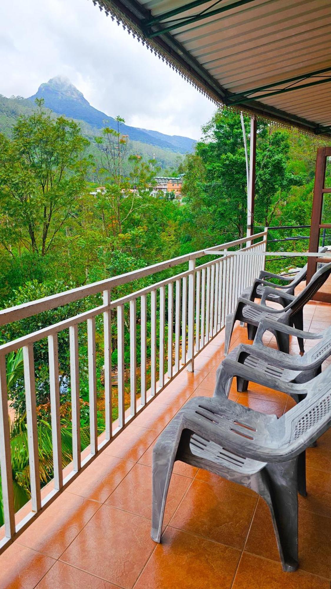 Adams Peak Grand Hotel Nallathanniya Kültér fotó