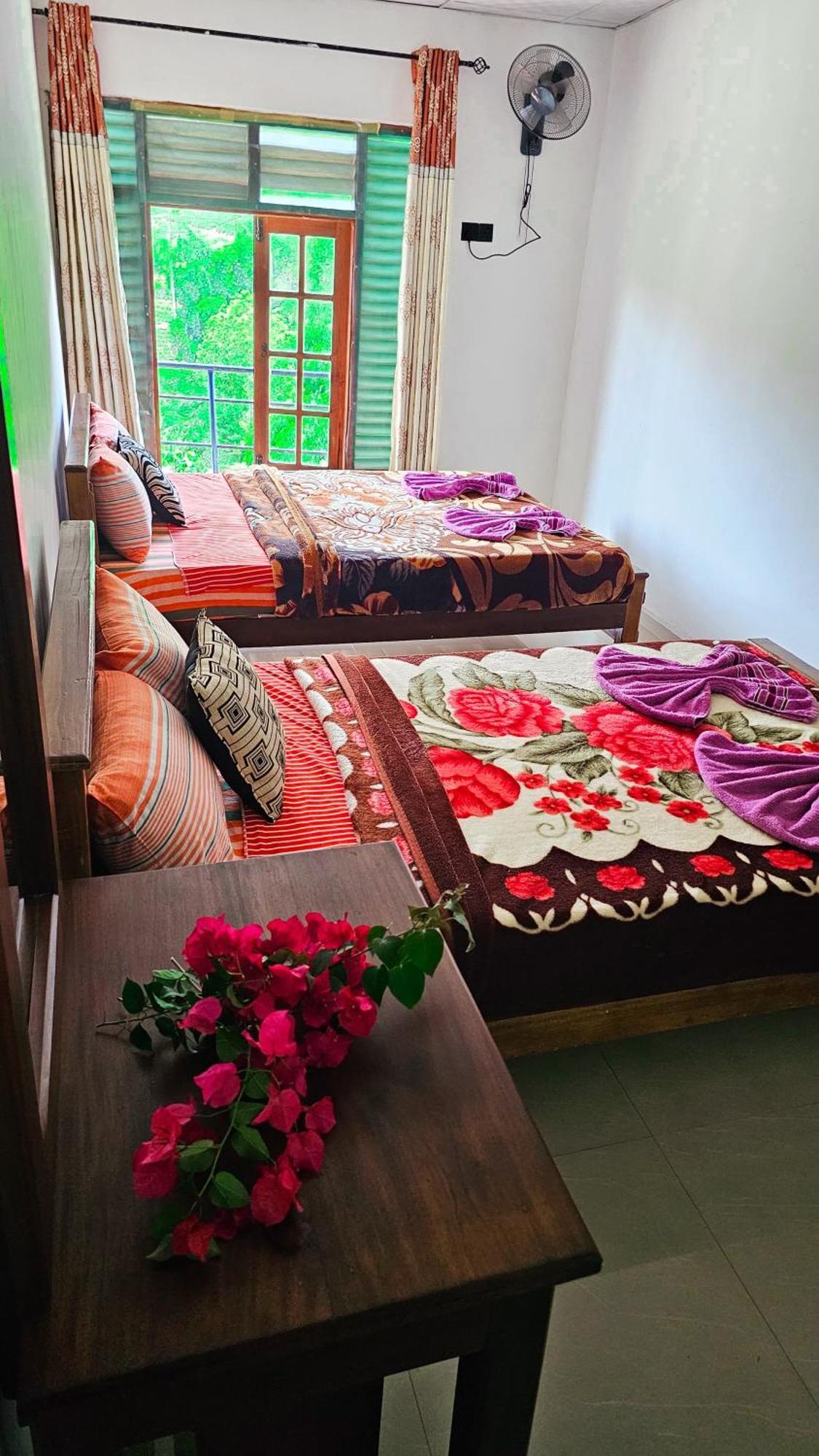 Adams Peak Grand Hotel Nallathanniya Kültér fotó