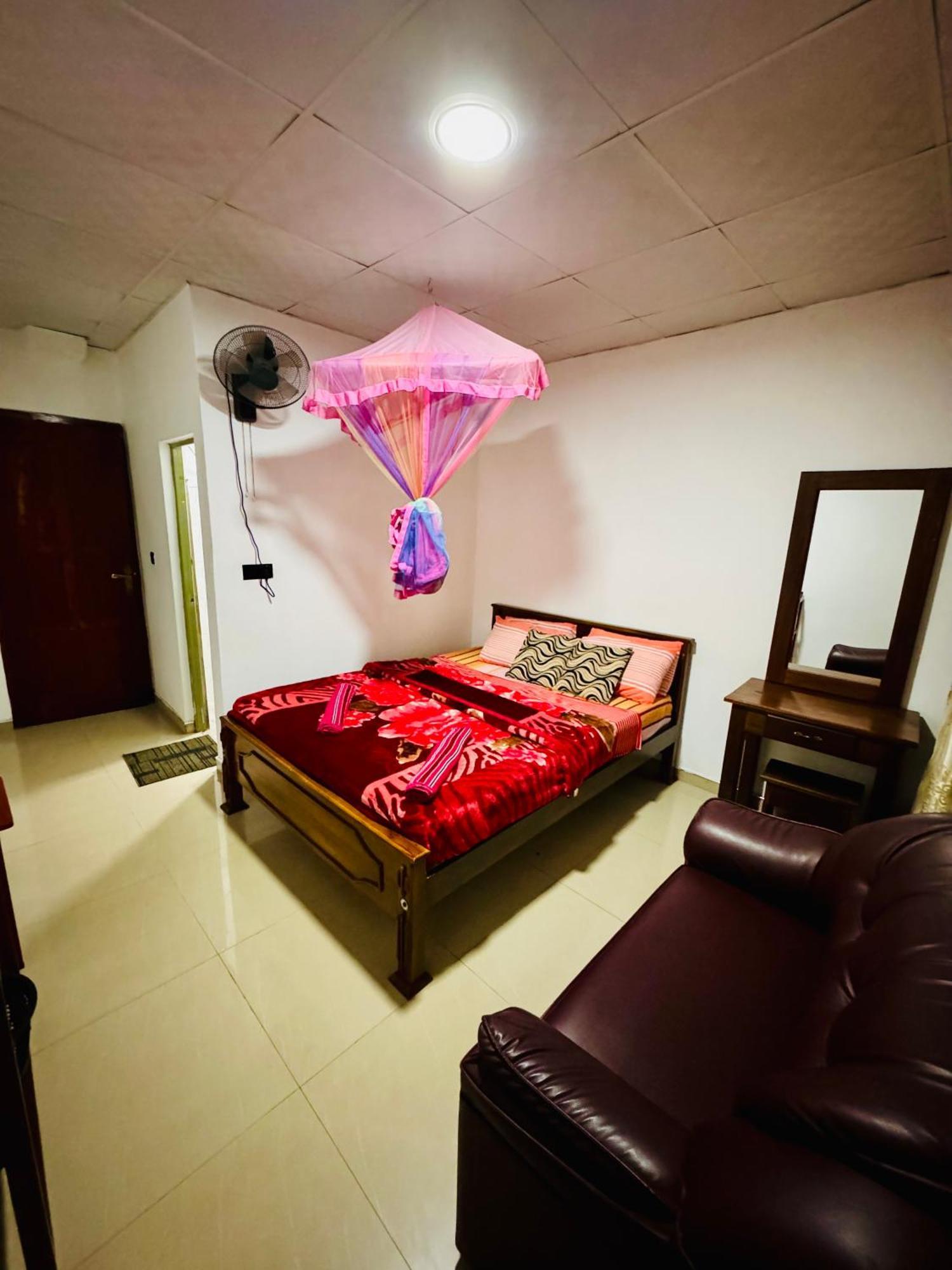 Adams Peak Grand Hotel Nallathanniya Kültér fotó