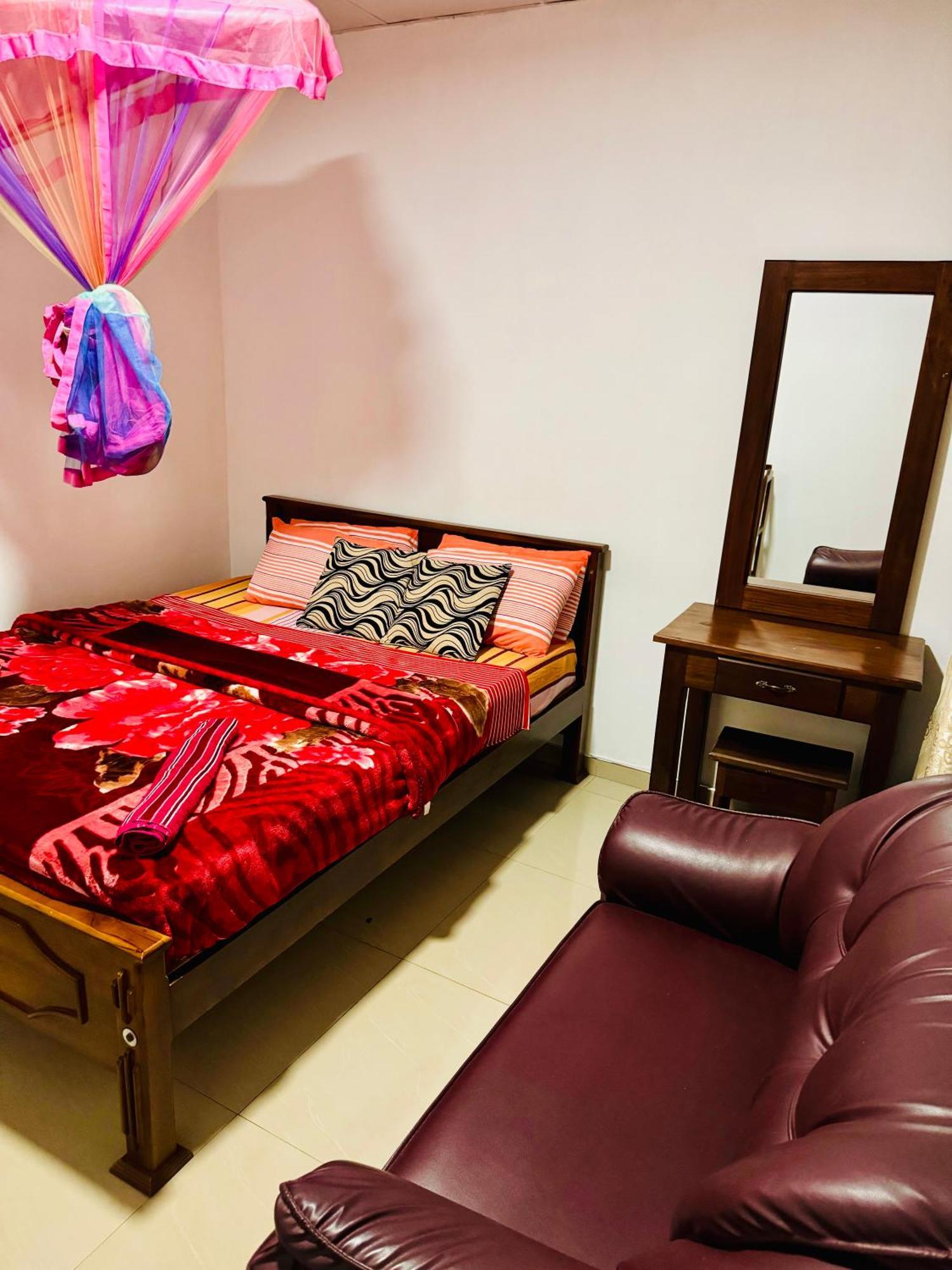Adams Peak Grand Hotel Nallathanniya Kültér fotó