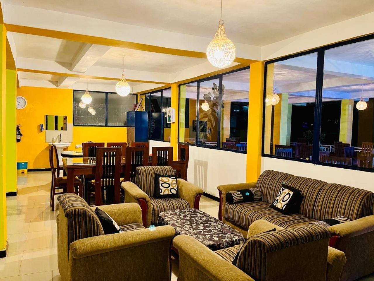 Adams Peak Grand Hotel Nallathanniya Kültér fotó